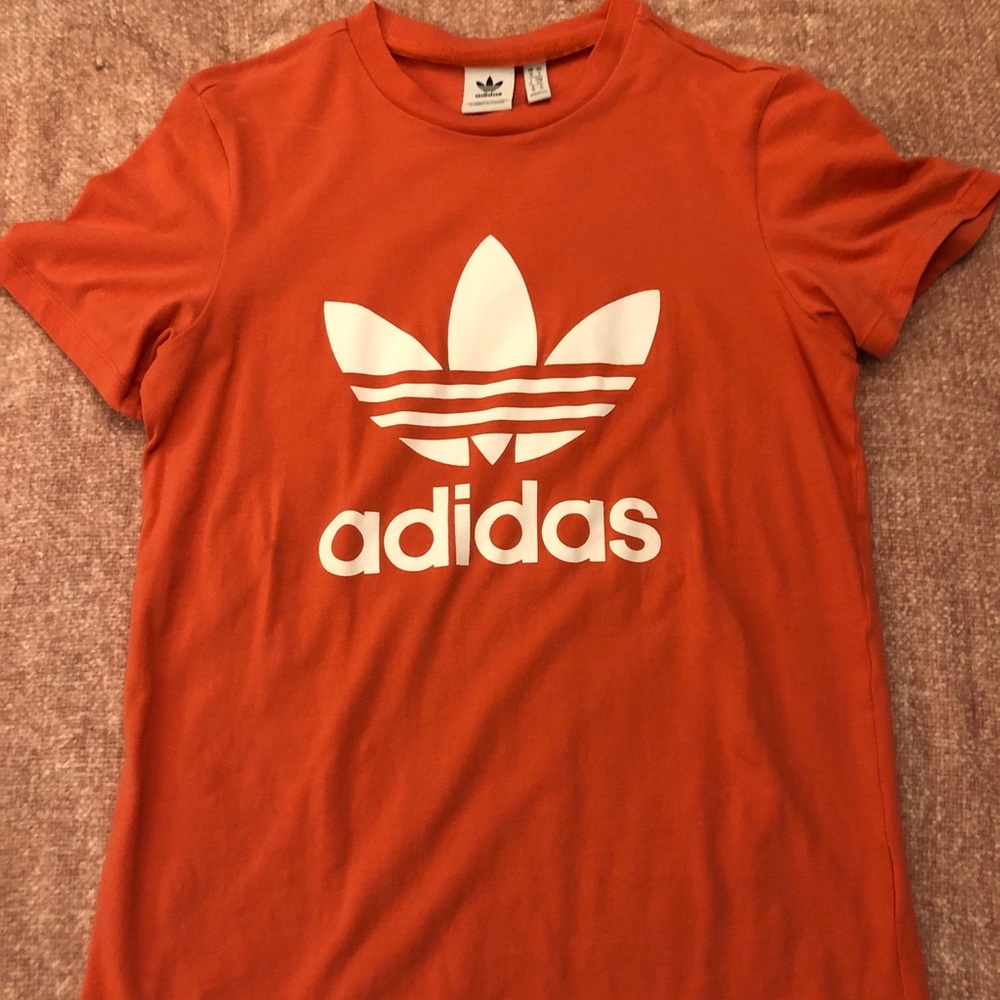 Adidas t shirt